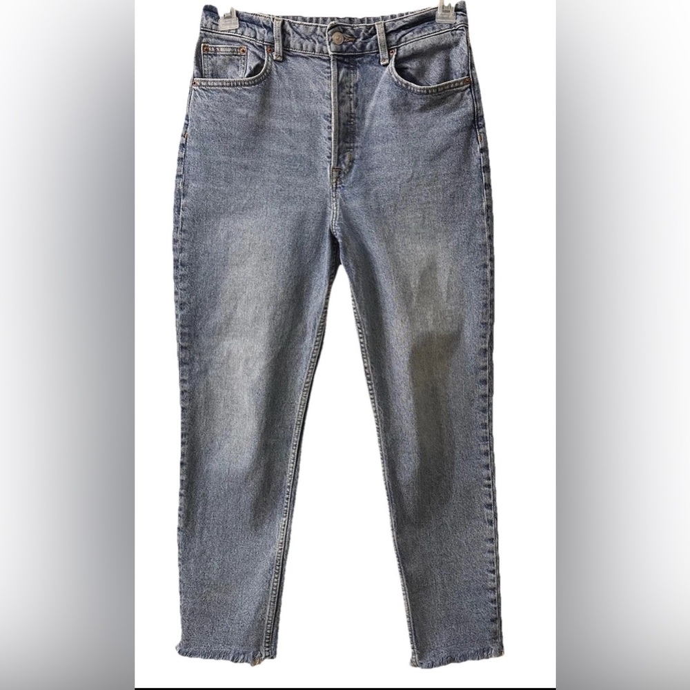 H&M Divided Blue Jeans High Rise Denim Size 10 mom fall aesthetic straight leg